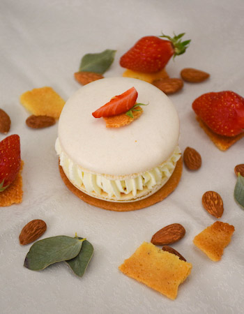 Macarons personnalisés à Rennes Dessert macaroné fraise